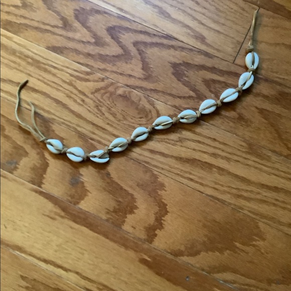 Unisex Pukka Shell Necklace - Picture 1 of 3